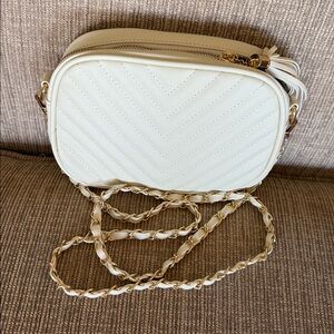 Chic Quilted Ivory Crossbody Bag NEW